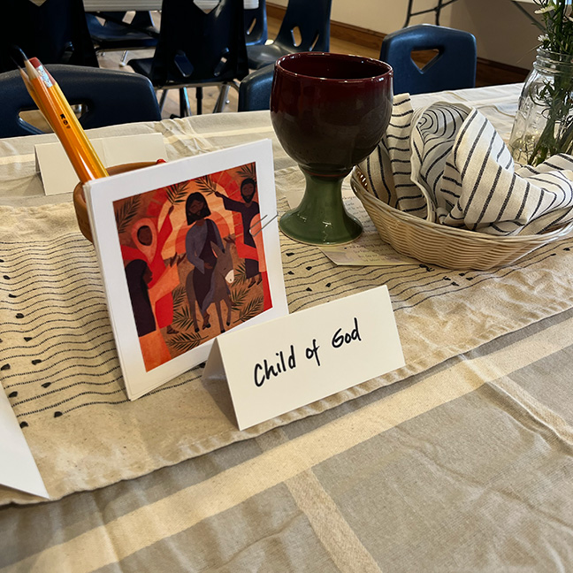 Family Maundy Thursday Service

 
